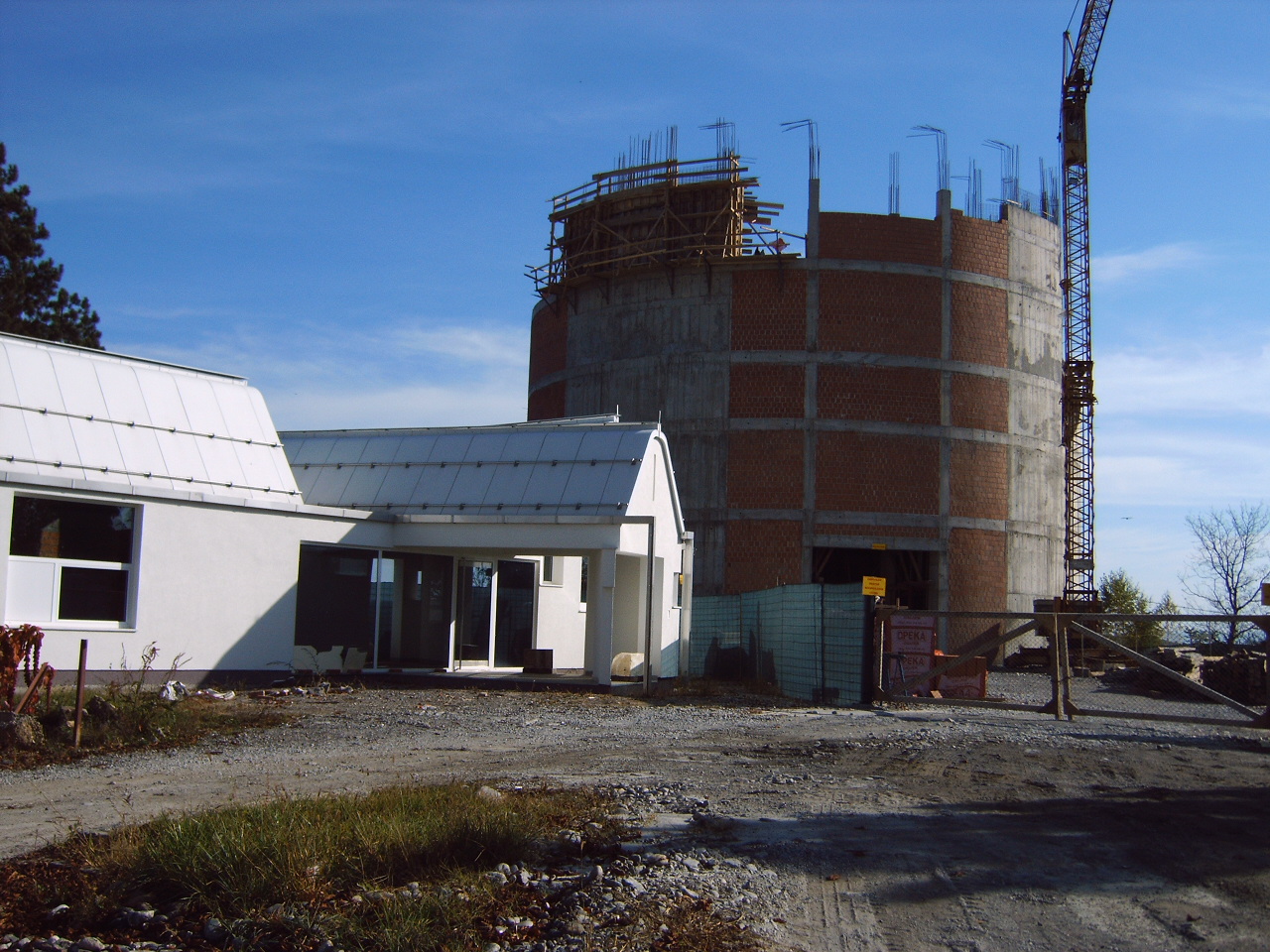 YAKUMO DIGITAL STILL CAMERA